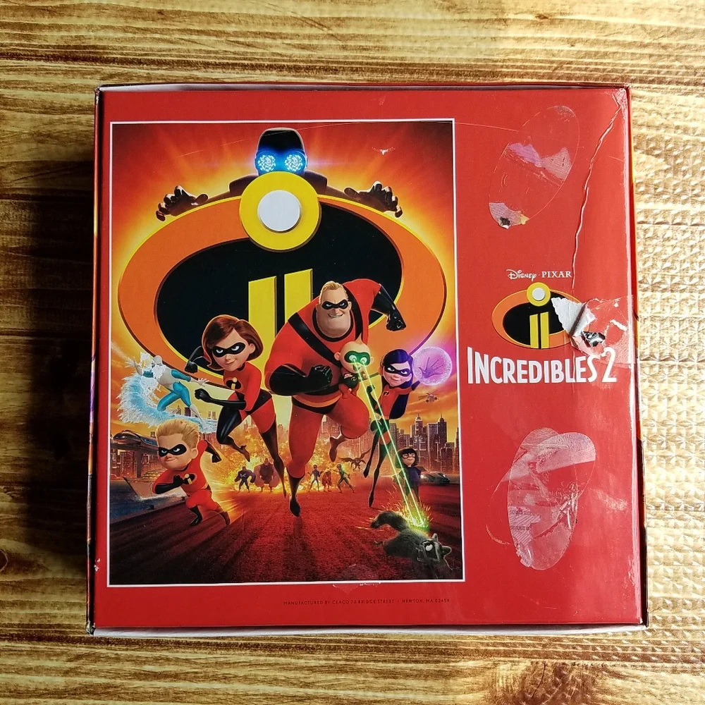 Incredibles 2 Jigsaw Puzzle 300 Pieces Ceaco Complete Free Poster Disney Pixar